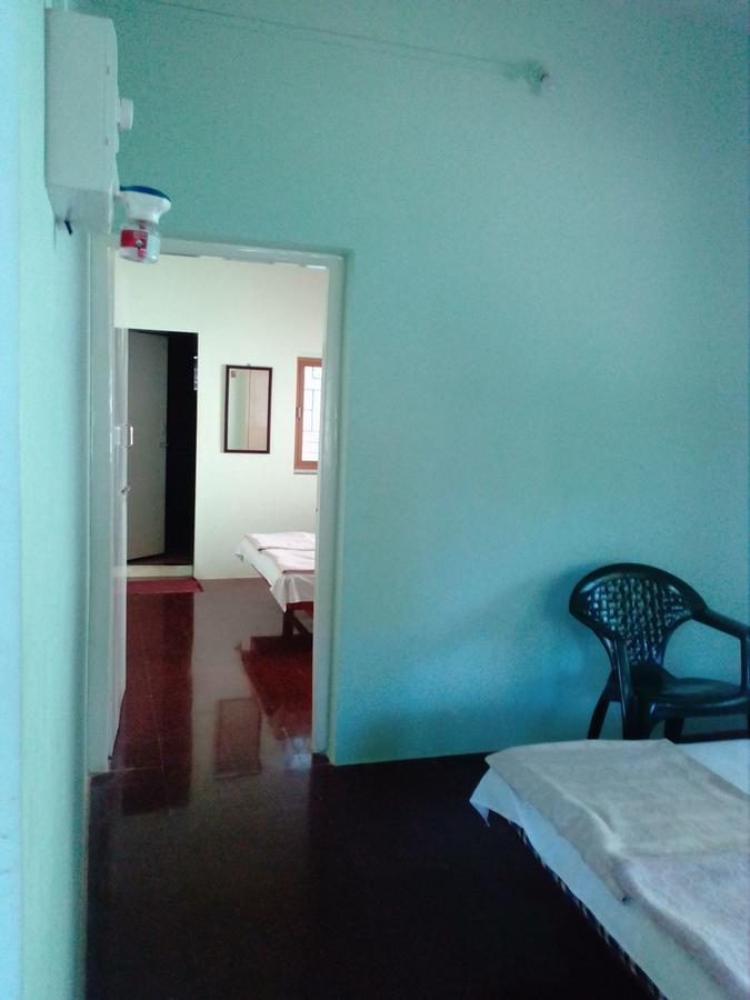 Hotel Anjali Lodge Mālvan Εξωτερικό φωτογραφία
