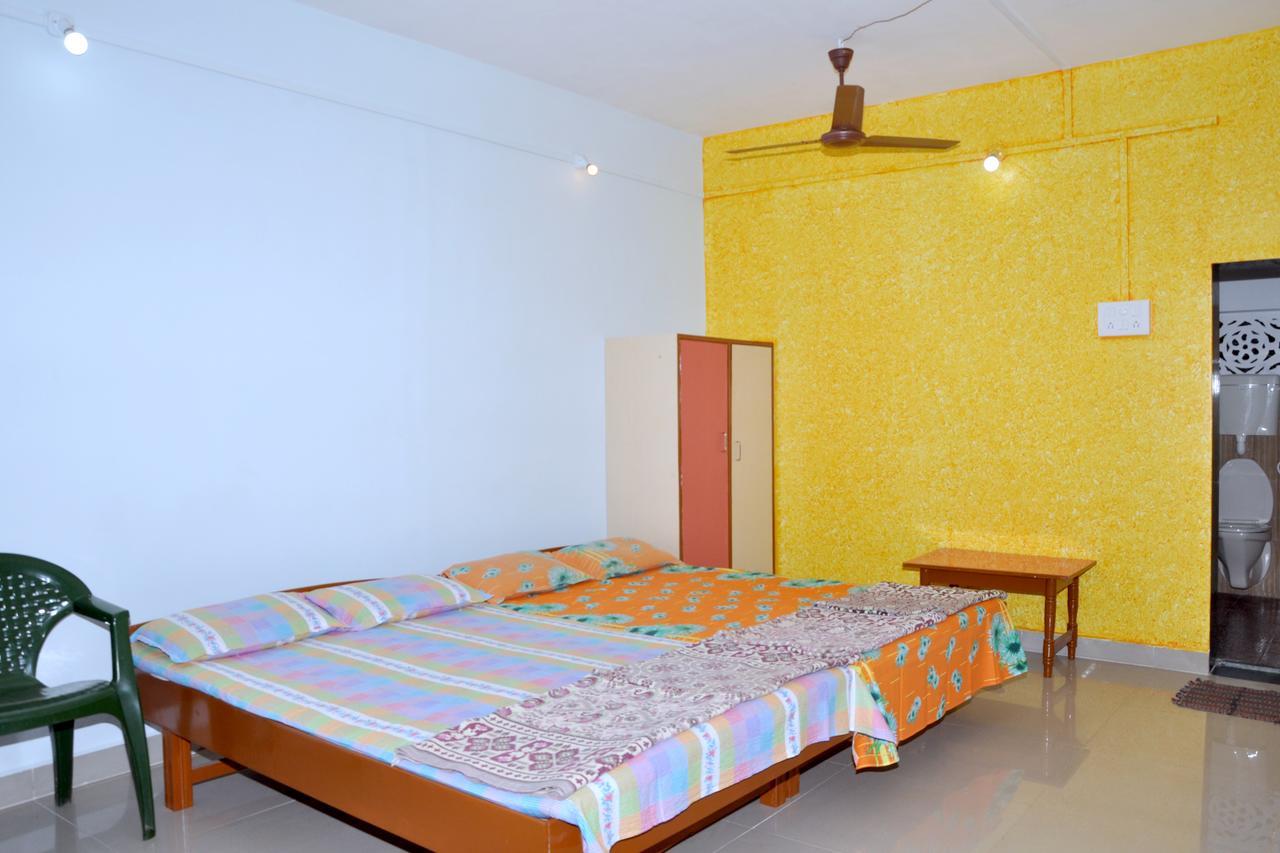Hotel Anjali Lodge Mālvan Εξωτερικό φωτογραφία